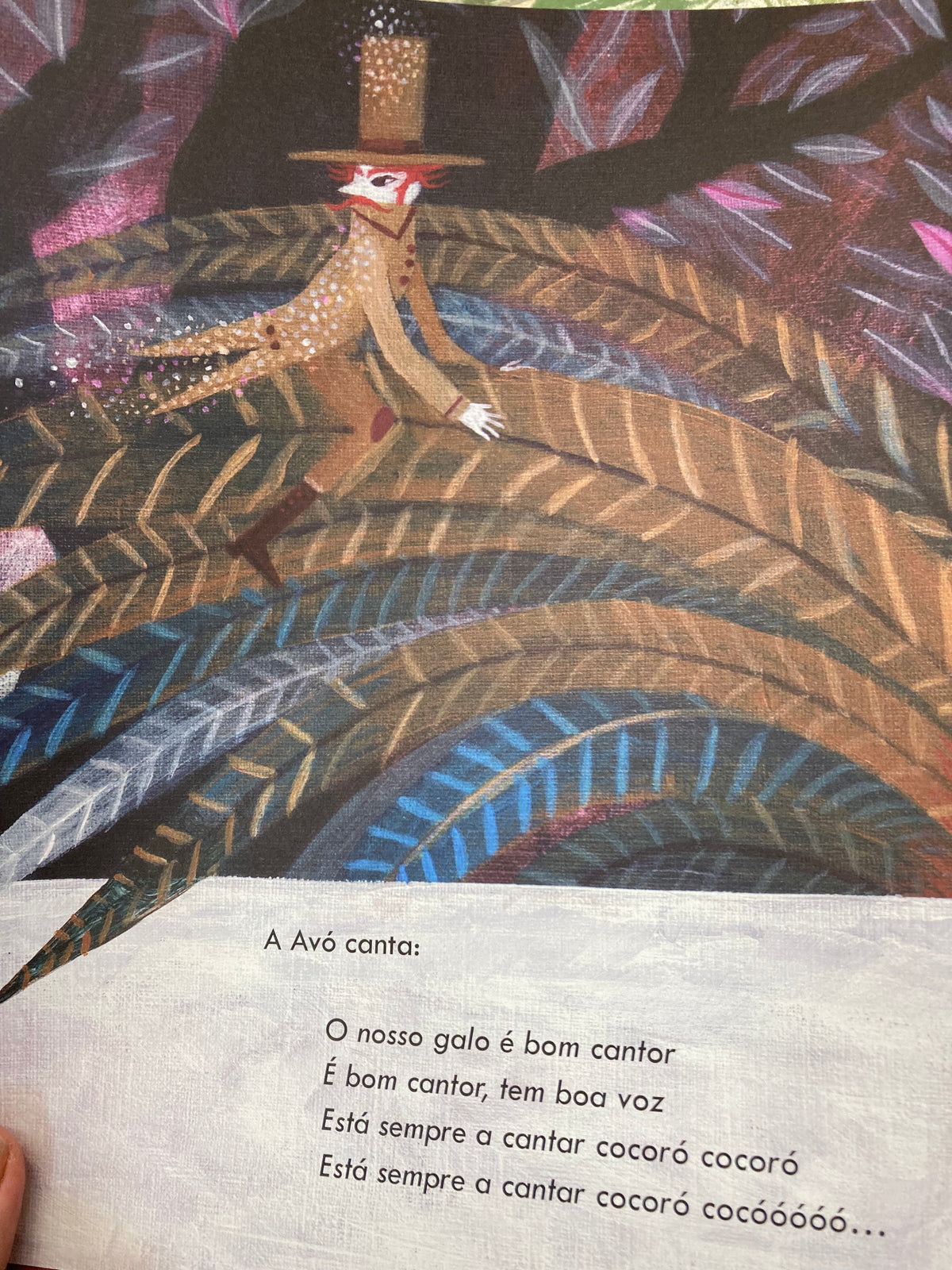 Pequeña, Mãe, Avó