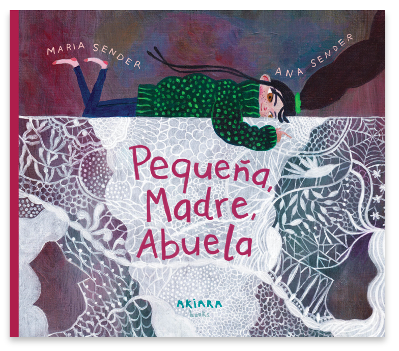 Pequeña, Madre, Abuela